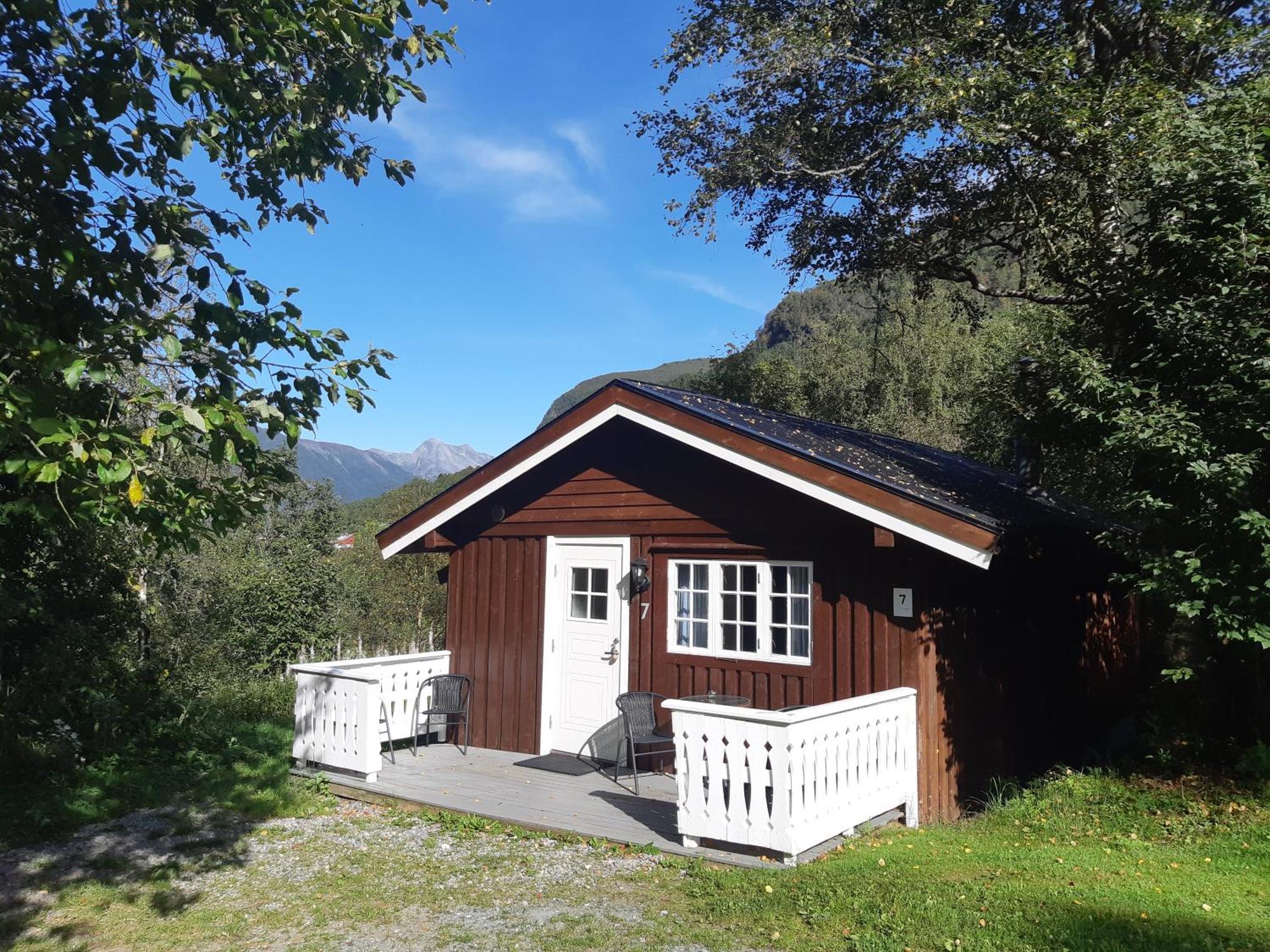 Eidsdal Camping Og Feriehus Kültér fotó