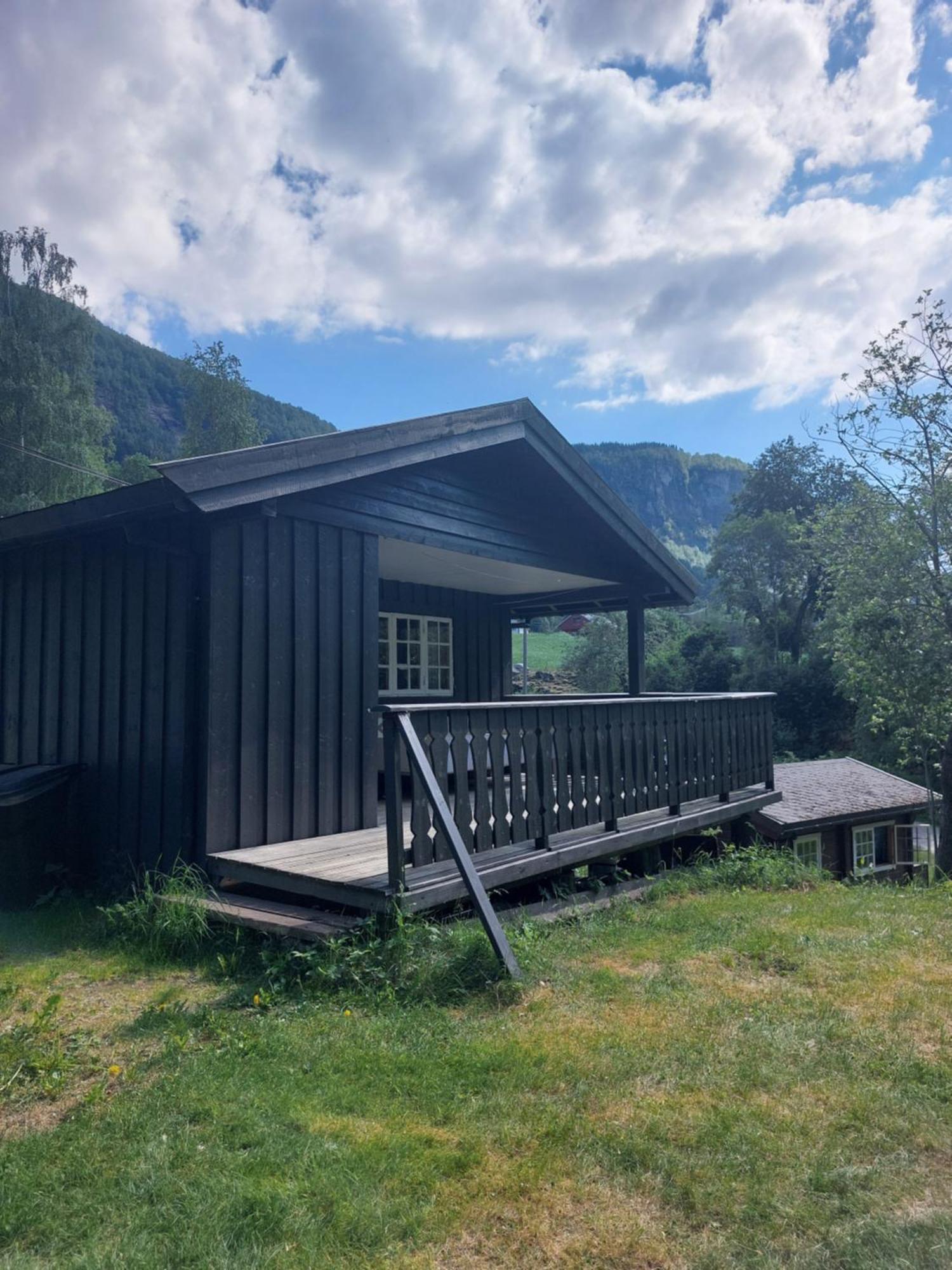 Eidsdal Camping Og Feriehus Kültér fotó